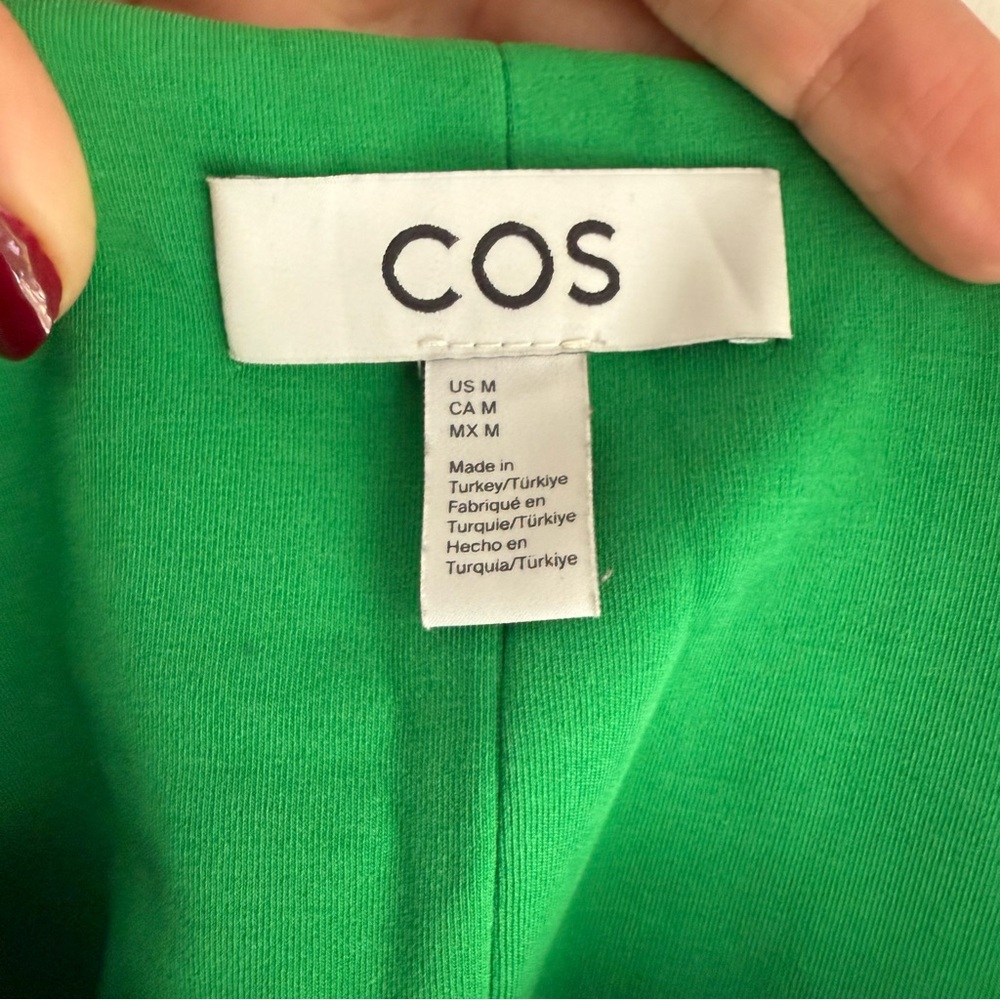 COS | CONTRAST-PANEL MINI DRESS | BRIGHT GREEN - Picture 8 of 8